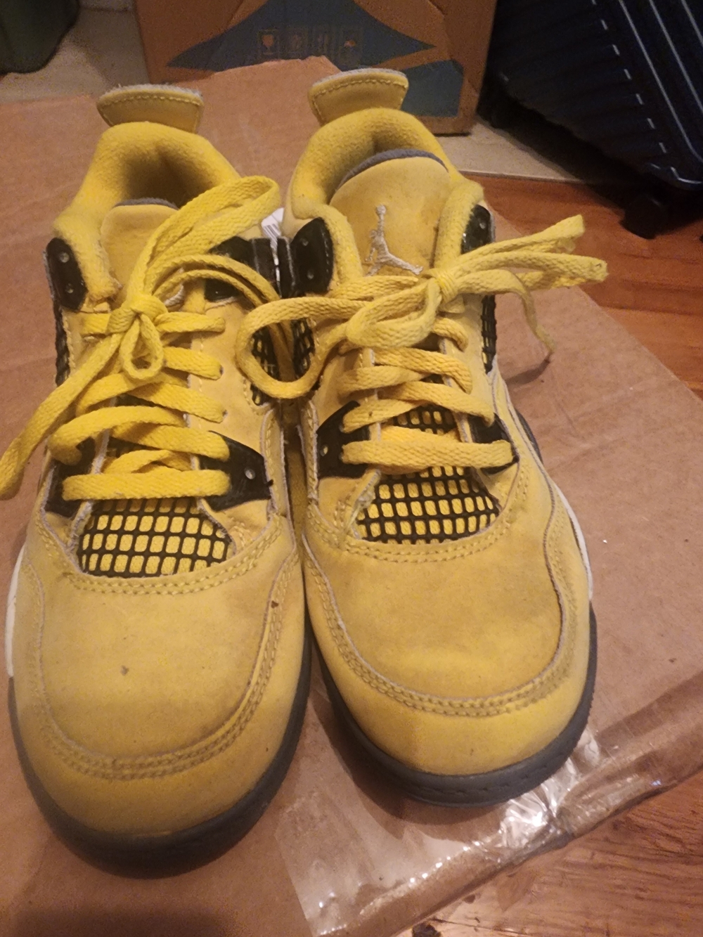 Jordan Kids Yellow and Black Retro Basketball Sneakers